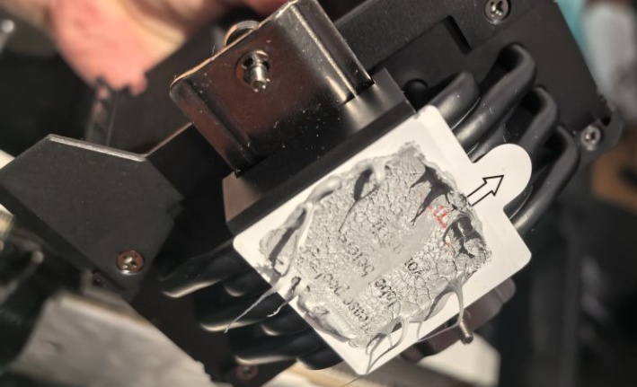 我这个硅脂是不是涂多了？-抖有网